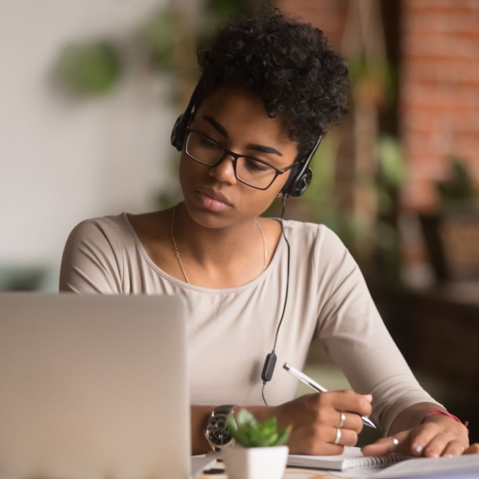 woman on laptop
